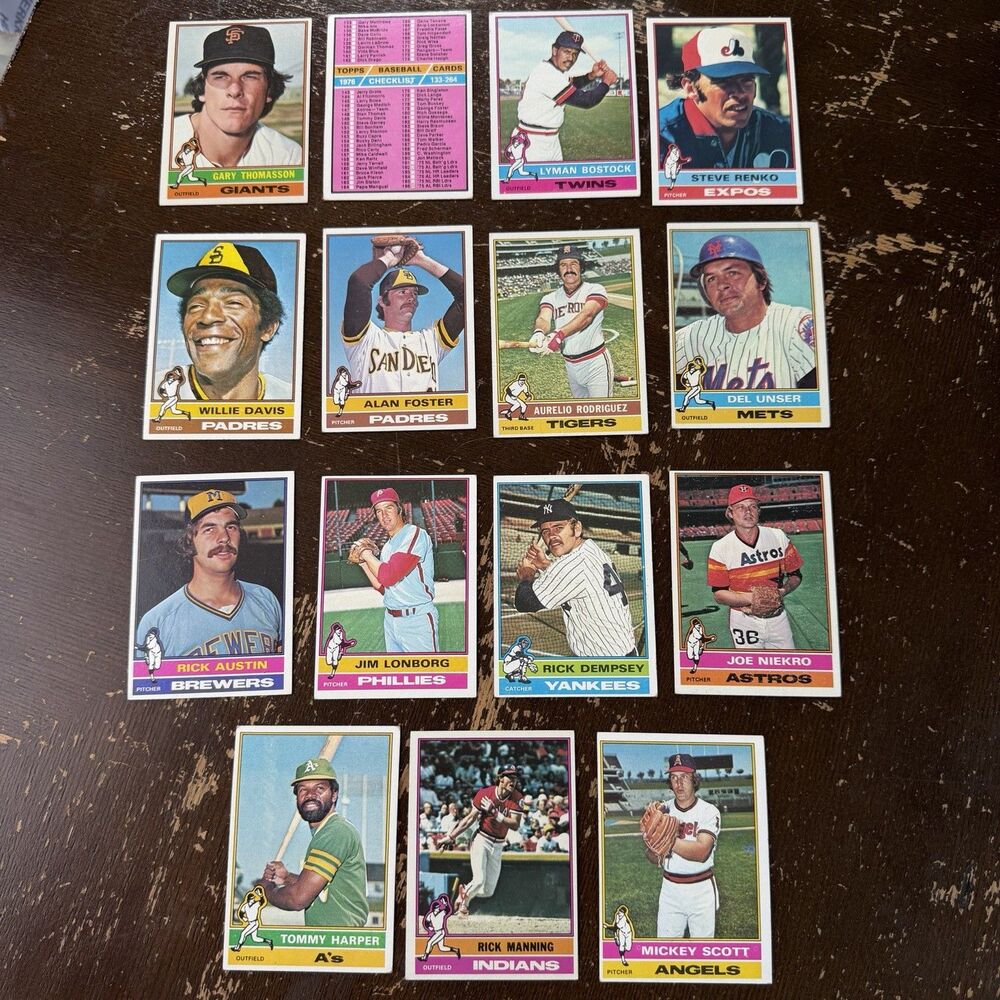 1970s Topps Baseball 100 + Card Lot w Sporting News All Time All Stars Gehrig - Picture 5 of 7